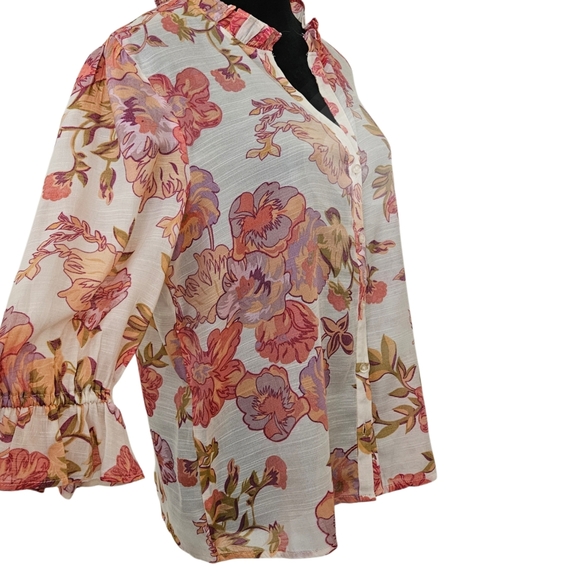 Floral Print Blouse-NWT- Size LP - Picture 5 of 16